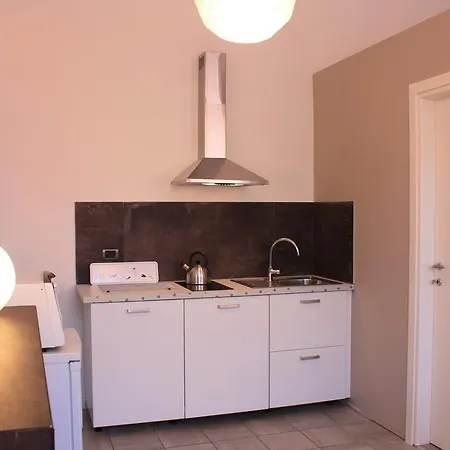Y And G Apartment